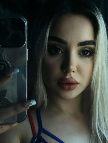 عکس نیکا فلاحی جدید ویسگون