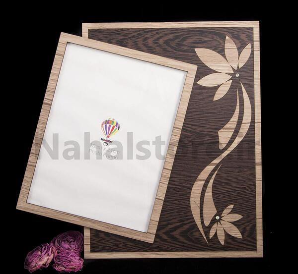 قاب عکس خالی گل دار
