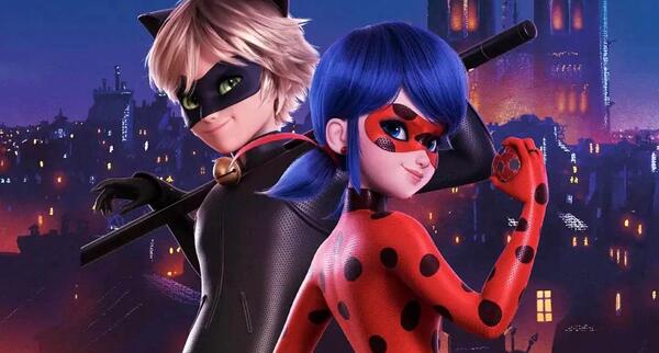 عکس مادر ادرین اگرست