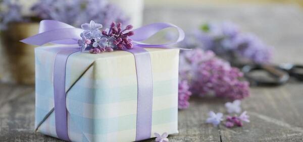 عکس هدیه برای روز دختر