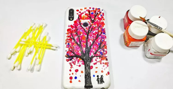 عکس ایده نقاشی رو قاب گوشی