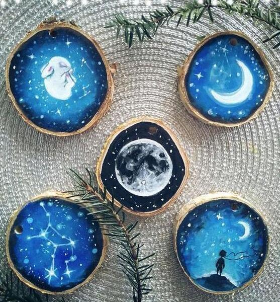 عکس ایده نقاشی فانتزی روی چوب گرد