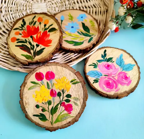 عکس ایده نقاشی فانتزی روی چوب گرد