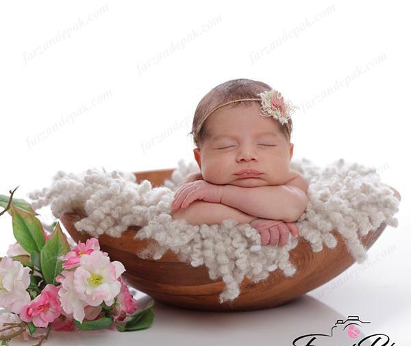 ایده عکس نوزادی یک ماهگی