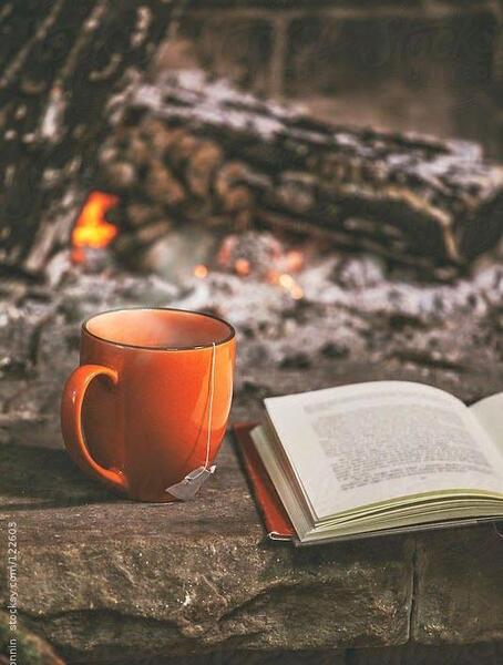 بك گراند عکس قهوه و کتاب