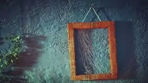 قاب عکس خالی متن
