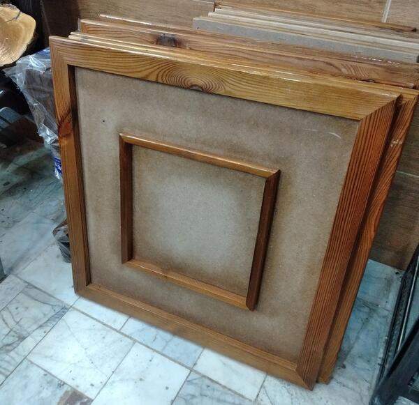 قاب عکس چوب خام
