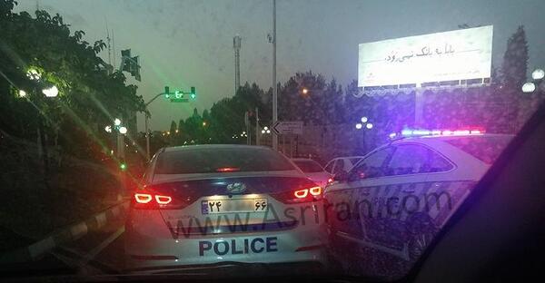 عکس ماشین پلیس در شب