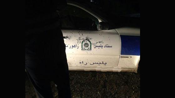 عکس ماشین پلیس در شب