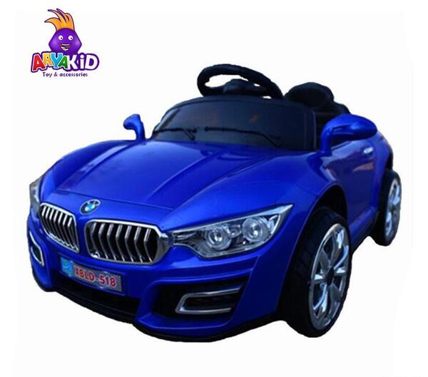 عکس ماشین آبی بچه گانه
