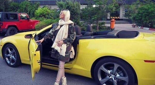 عکس ماشین با دختر
