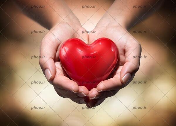 عکس پس زمینه قلب قرمز