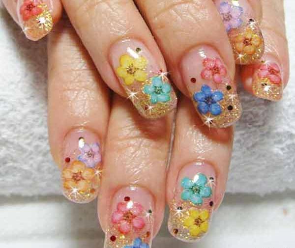 ایده عکس ناخن با گل