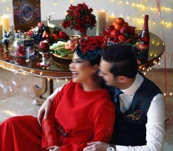 ایده ژست عکس دونفره یلدا