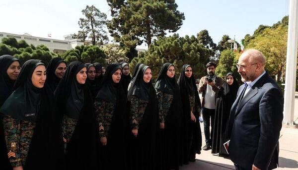 عکس دختران سردار ظهیری