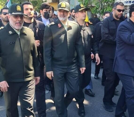 عکس سردار رادان در جبهه