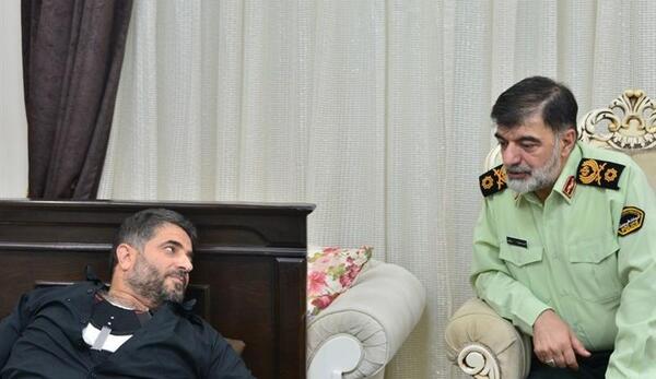 عکس سردار رادان با رهبری
