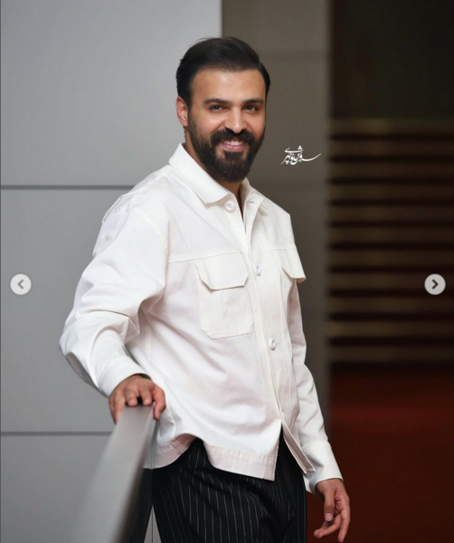 عکس هاتف در فیلم دلدادگان