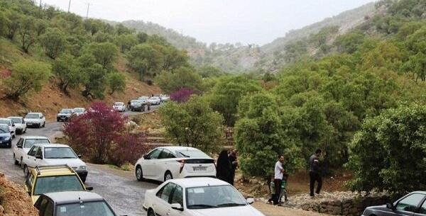 عکس دره ارغوان ایلام