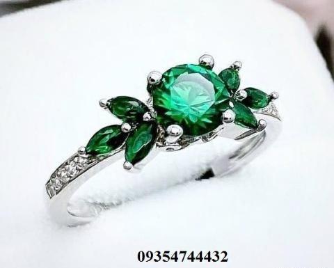 عکس انگشتر زمرد اصل زنانه