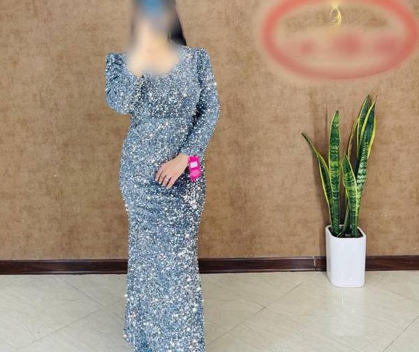 عکس لباس مجلسی دخترانه پولکی بلند