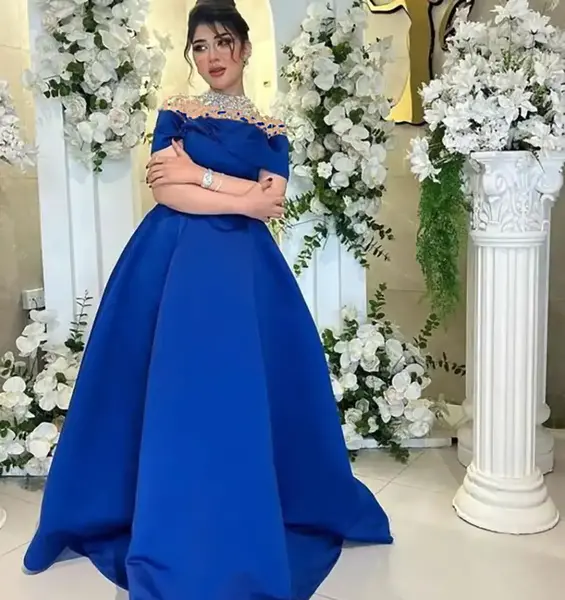 عکس مدل لباس مجلسی شیک آبی