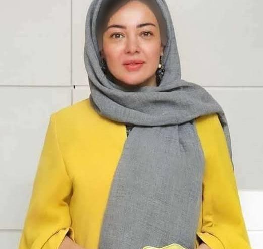 عکس عروسی پدر و مادر رزیتا غفاری