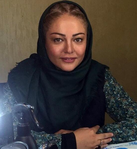 عکس عروسی پدر و مادر رزیتا غفاری