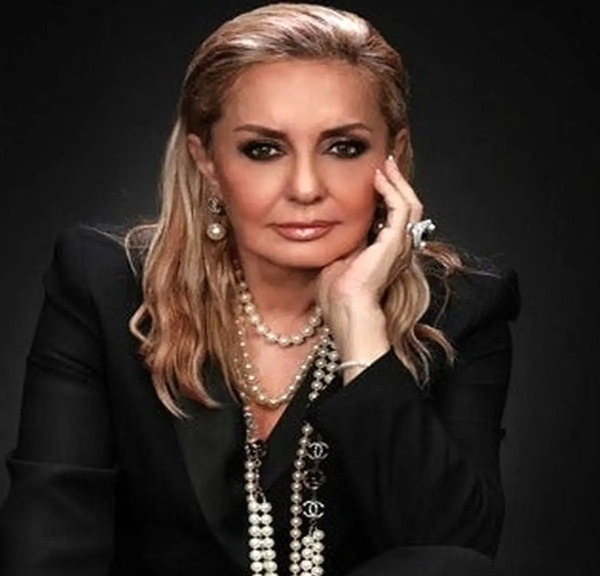 عکس جدید گوگوش ۱۴۰۱