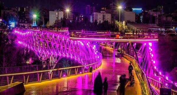 عکس جاهای دیدنی اصفهان در شب