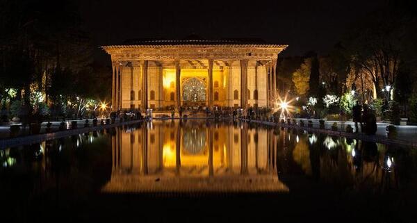 عکس جاهای دیدنی اصفهان در شب
