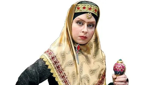 عکس بازی خانم حکمت