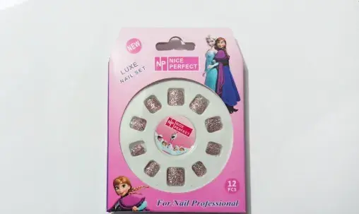 عکس ناخن السا آنا