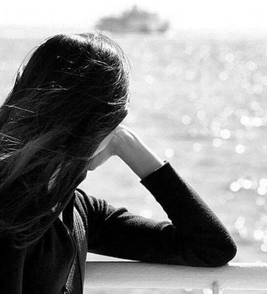عکس سیاه سفید برای پروفایل دختر