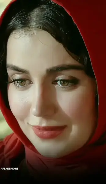 عکس های نوجوانی افسانه پاکرو