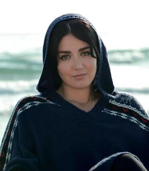 عکس بازیگر افسانه پاکرو و همسرش