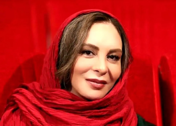 عکس قدیمی از افسانه بایگان