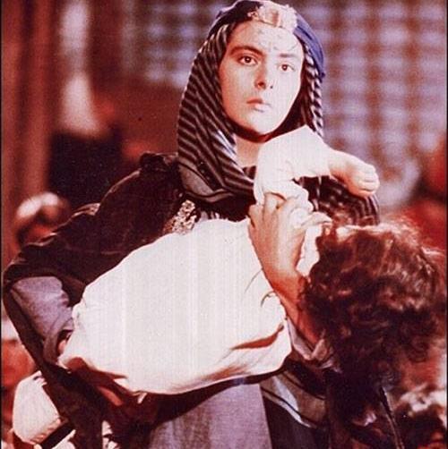 عکس قدیمی از افسانه بایگان