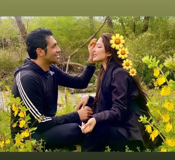 حیدری عکس اصغر باکردار و همسرش