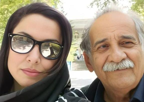 عکس اشا محرابی با پدرش