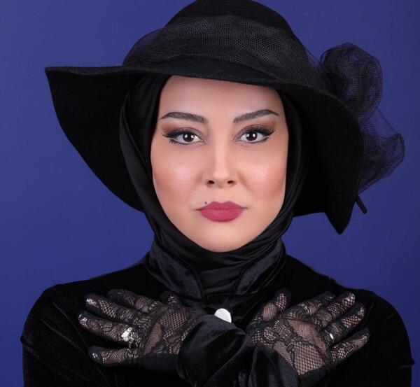 عکس اشا محرابی با پدرش
