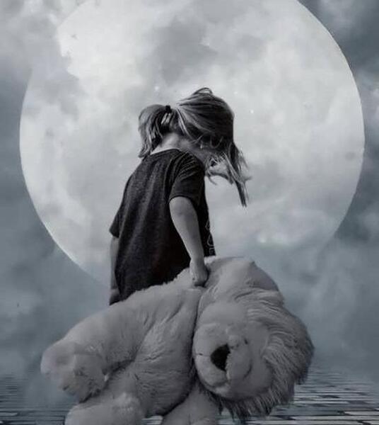 عکس پیش زمینه گوشی غمگین