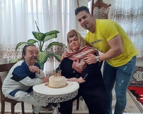 عکس از خانواده اسدالله یکتا