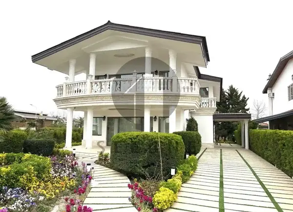 عکس خانه استخردار در شمال