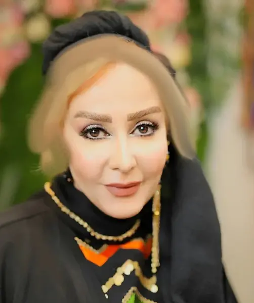 جدیدترین عکس آذر شیوا
