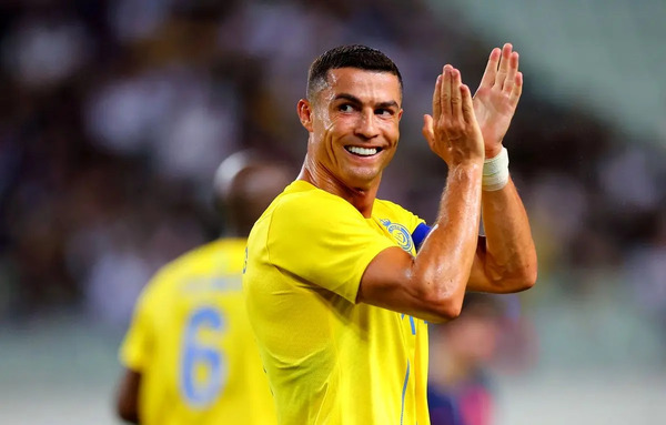 عکس تیم رونالدو النصر