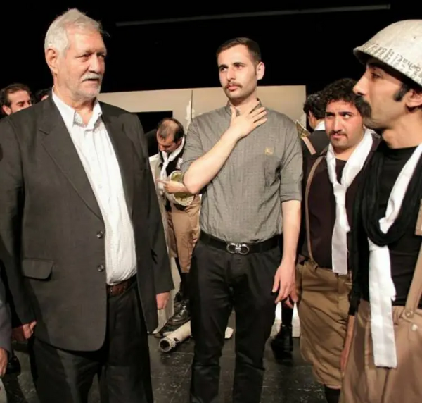 عکس جوانی آتش تقی پور