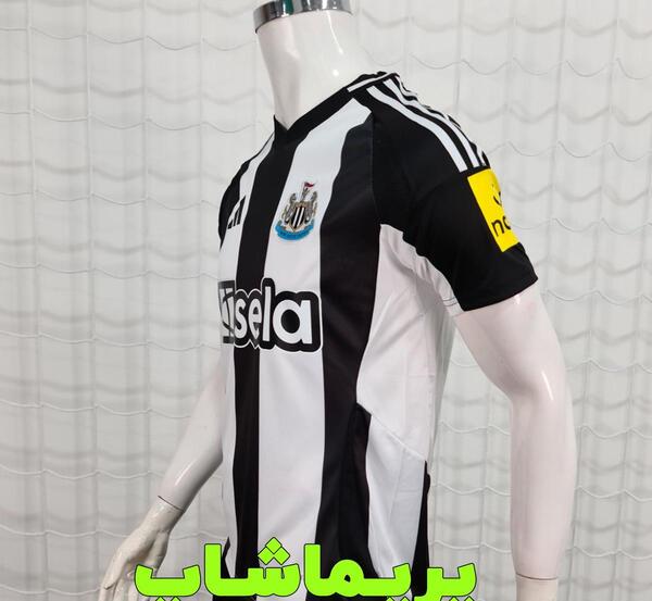 عکس لباس تیم نیوکاسل