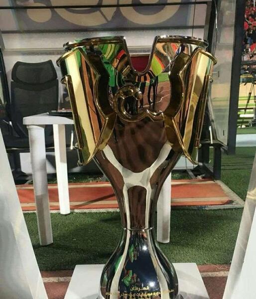 عکس تیم پرسپولیس با جام قهرمانی