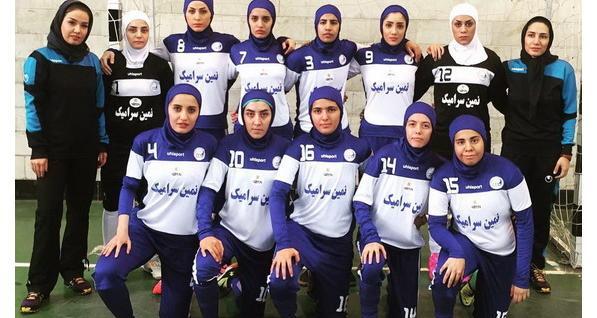 عکس تیم فوتبال زنان استقلال